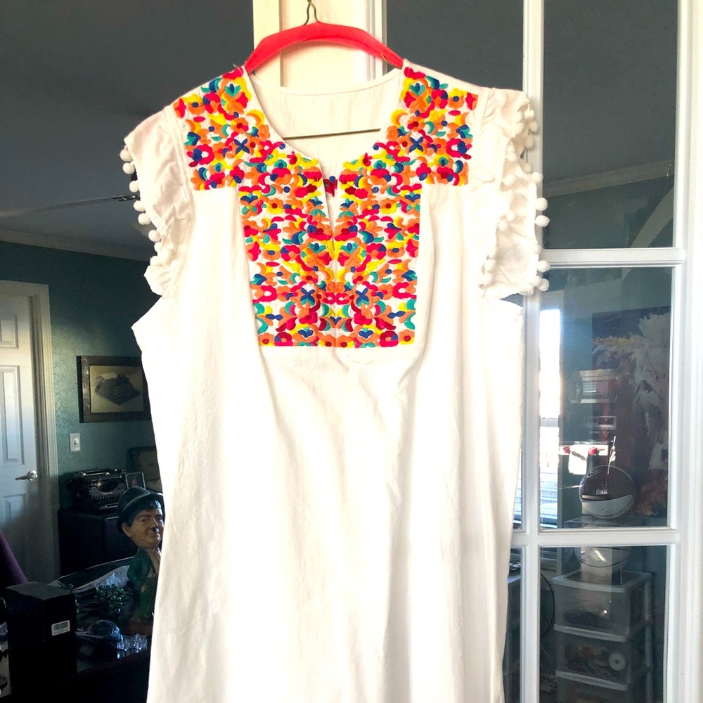 Beautiful white embroidered dress!